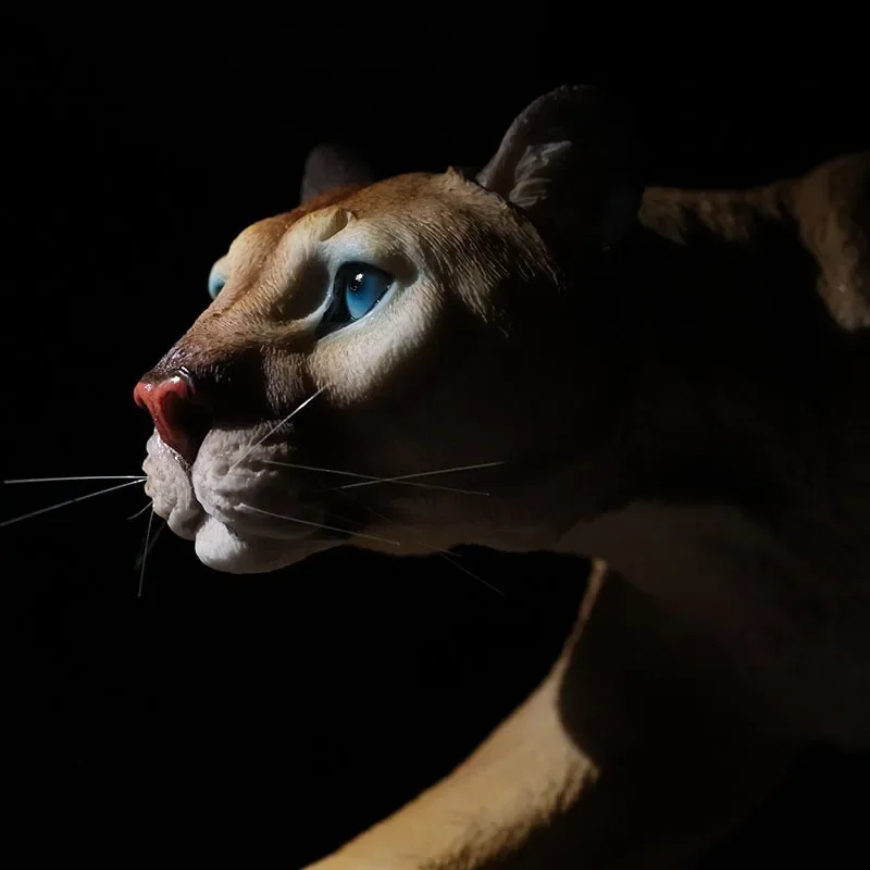 Simulated Cougar Animal Figurine Resin Creative LivingRoom Ornament Statue Cougar Model Office Desktop Sculpture Ornaments Decor