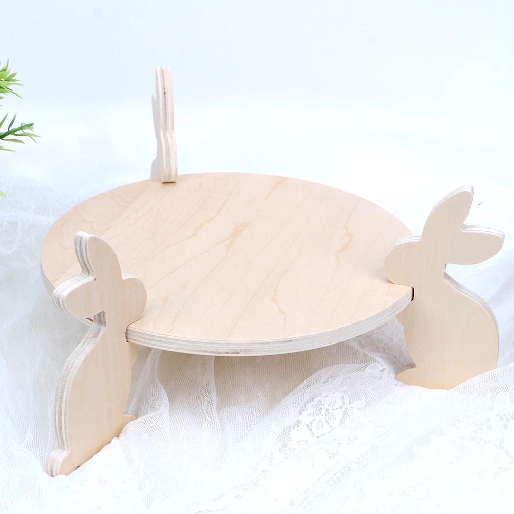 

Rabbit Shaped and Squirrels Shaped Small Tray With a Diameter of 25CM Wooden High Legged Tray For Place Cakes Picnics Desserts