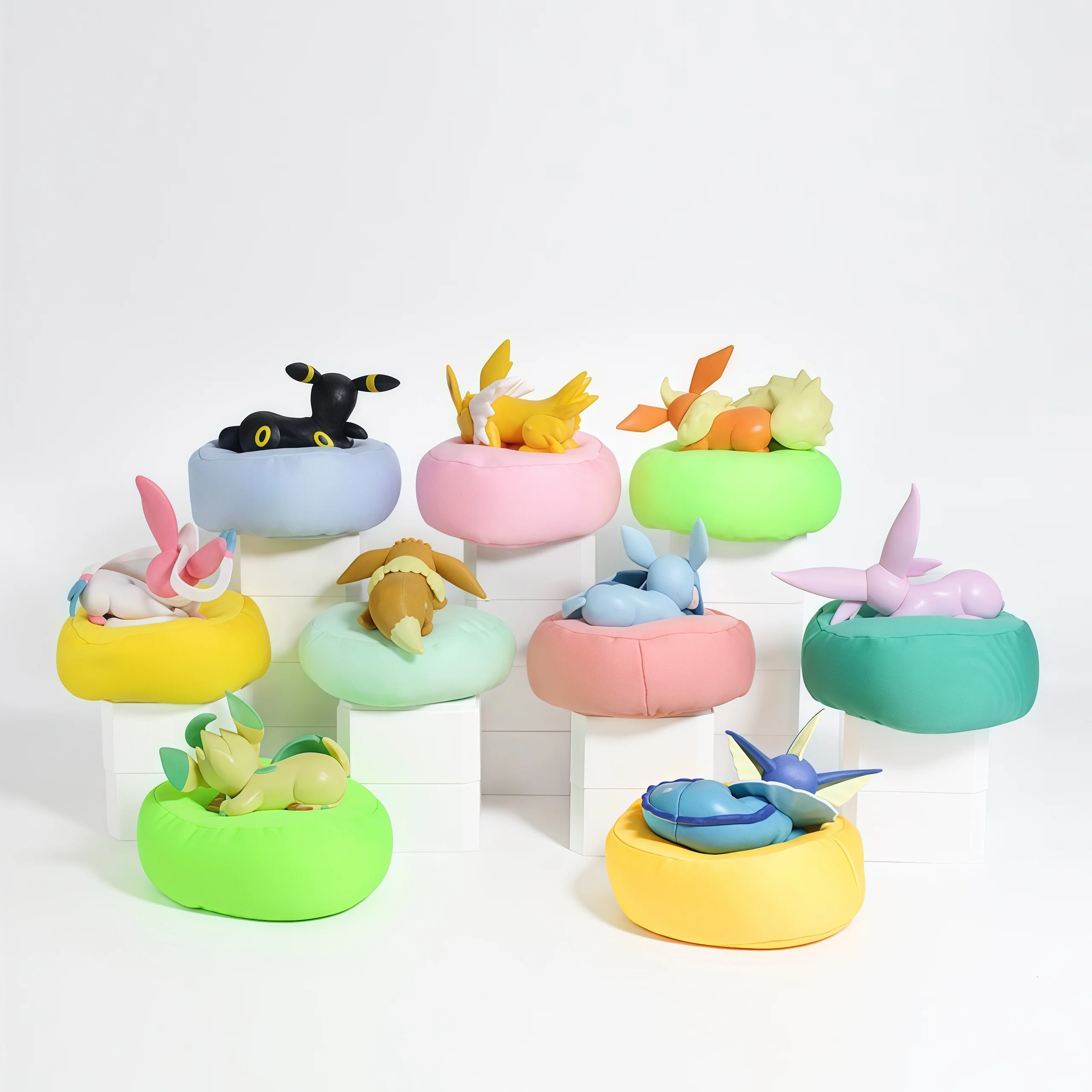 Spot Hot Anime Character Eevee Multi Form Series Blind Box Desktop Decoration Ornament Set Toy Scene Building Props Mystery Gift view 3