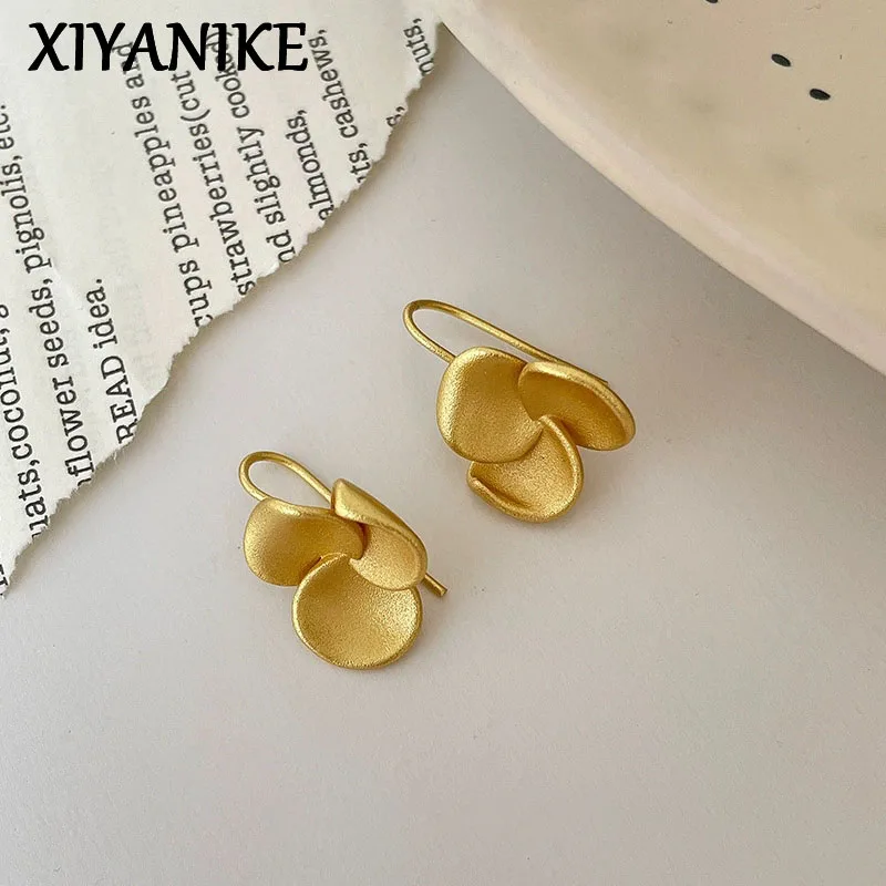 XIYANIKE Gold Color Flower Stud Piercing Earrings For Women Lady Classic Fashion New Jewelry Gift Party Wedding серьги