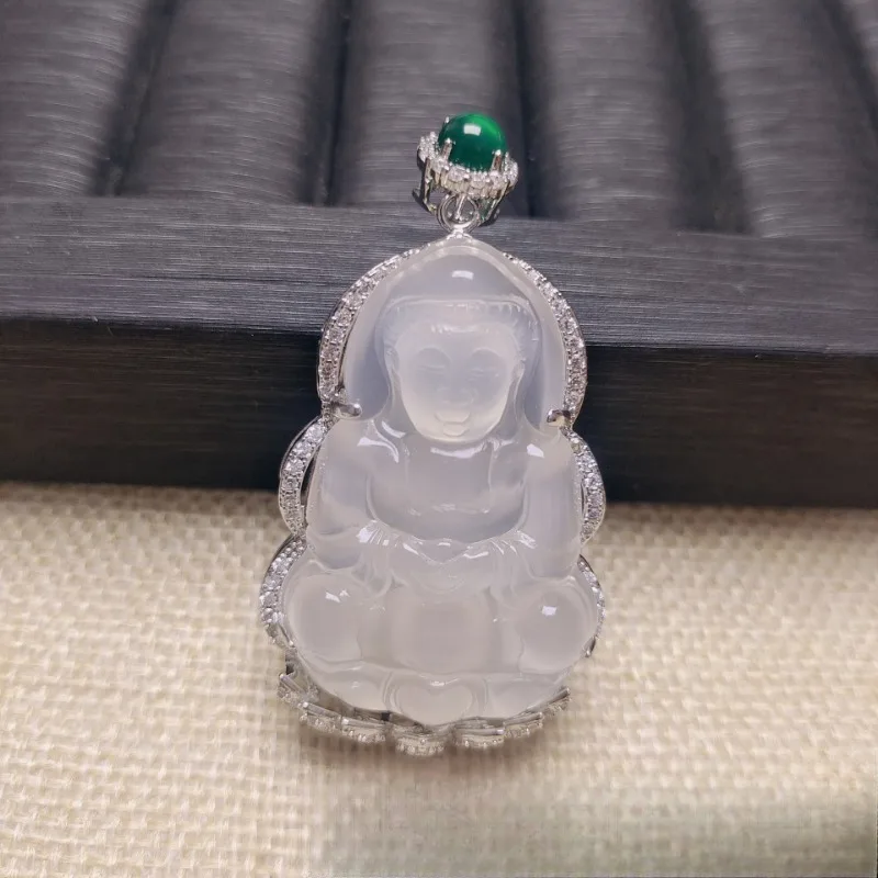 Natural Ice Agate Chalcedony Inlaid Guanyin Pendant Jade Necklace