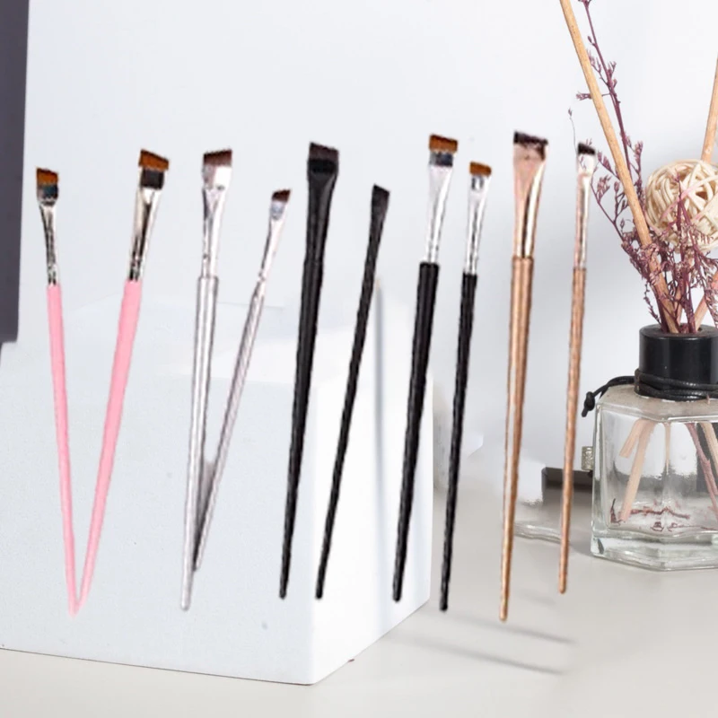 Pinceau eyeliner ultra fin à angle plat, sous les yeux, 2 pièces