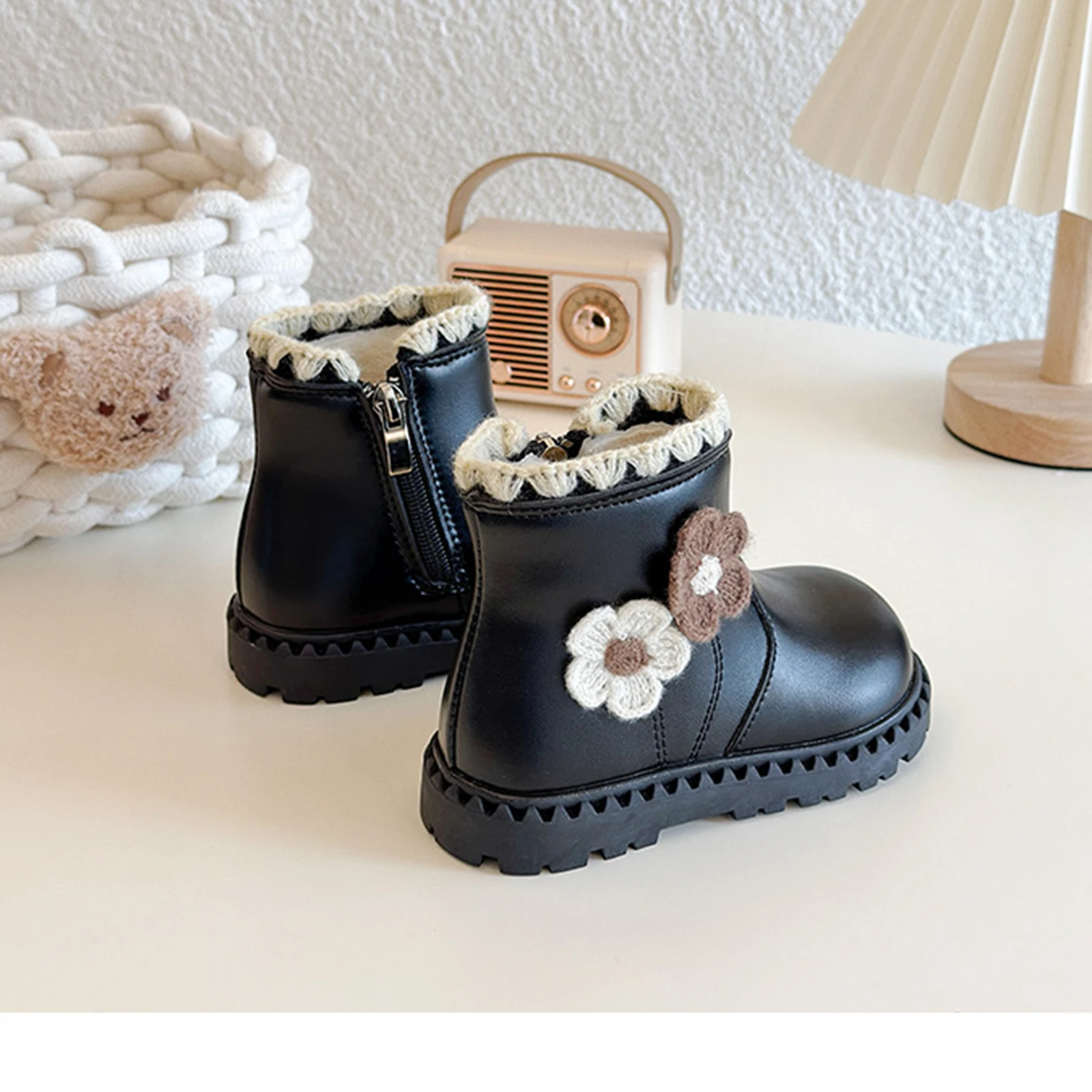 

Girls' Black Ankle Boots Knit-Flower Lace-Trim Zip Warm Toddler Fashion Boots Cute Daily Party 2026 Trendy Cute Footwear Abito