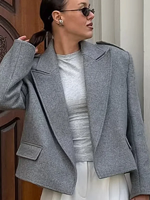 Fashionable Pure Color Woolen Short Jacket Elegant Personality Casual Style Long Sleeve Suit Collar Coat for Women