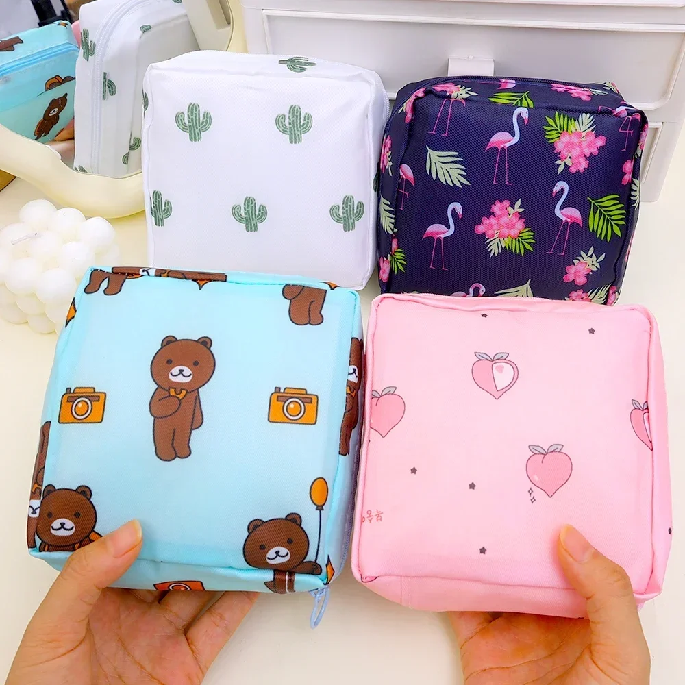 Portable Storage Bag for Sanitary Napkin Pads Cartoon Cute Waterproof Cotton Pad Pouch Cosmetic Bag Girl Travel Makeup Organizer