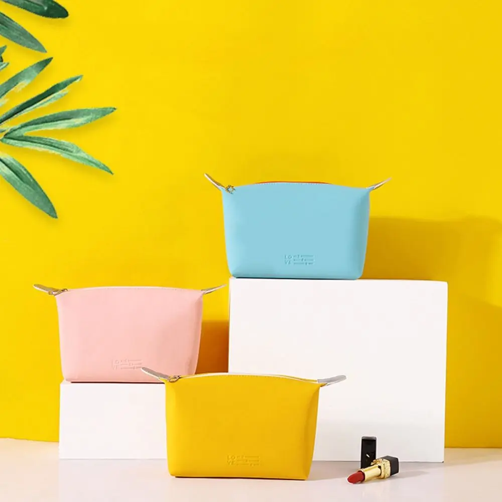 

Портативная сумка из искусственной кожи, водонепроницаемая влагостойкая косметичка, однотонная удобная дорожная сумка для хранения для девочек