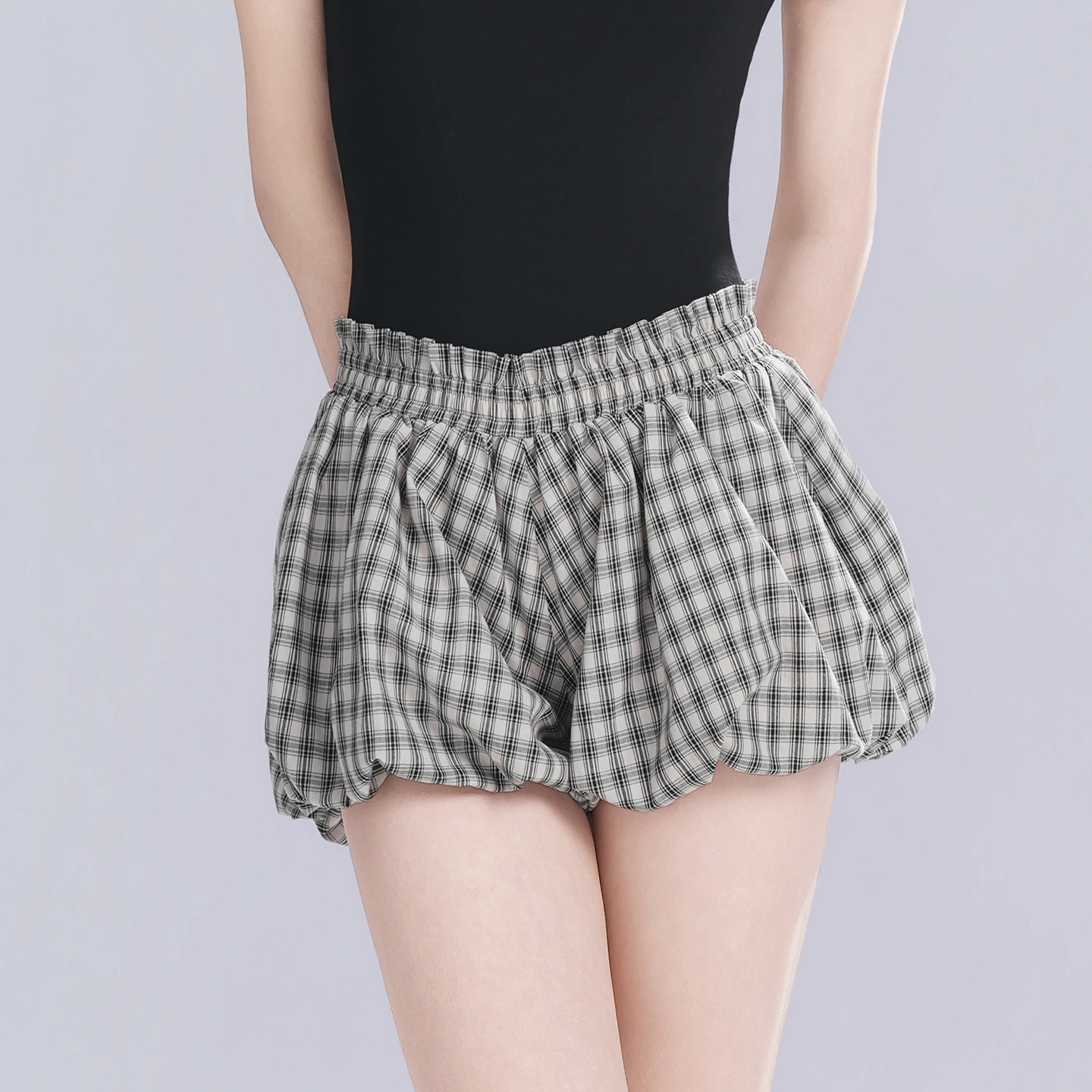 

Woman Checkered Bloomers Short Pants High Waist Flower Bud Dance Pants Teen Training Dance Pants Fitness Yoga Jogging Bud Pants