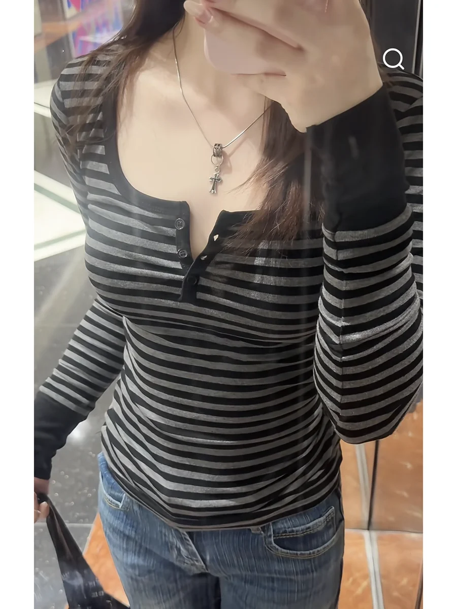 

Vintage Black Striped Long Sleeve T-shirt Spring Three Buttons O-neck Slim Tee Shirt Woman Preppy Style Cotton Tshirts Y2k Tops