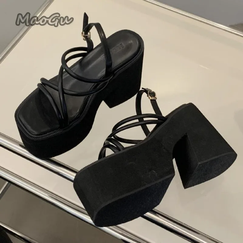 11CM Plateau-Sandalen für Damen mit klobiger Sohle, Knöchelschnalle, dicke Sohle, schwarze Keilschuhe, Street-Style, Größe 34-40