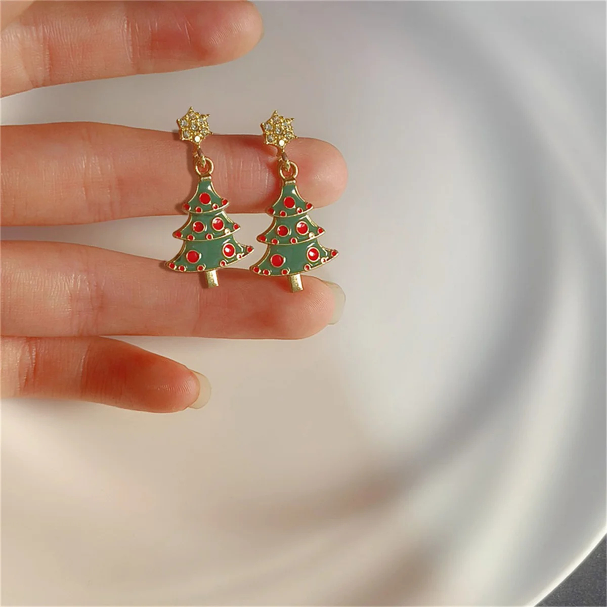 Trendy Snowflake Christmas Tree Drop Earrings For Women Sparkling Zircon Star Wearing Xmas Hat Frog Earrings New Year Jewelry