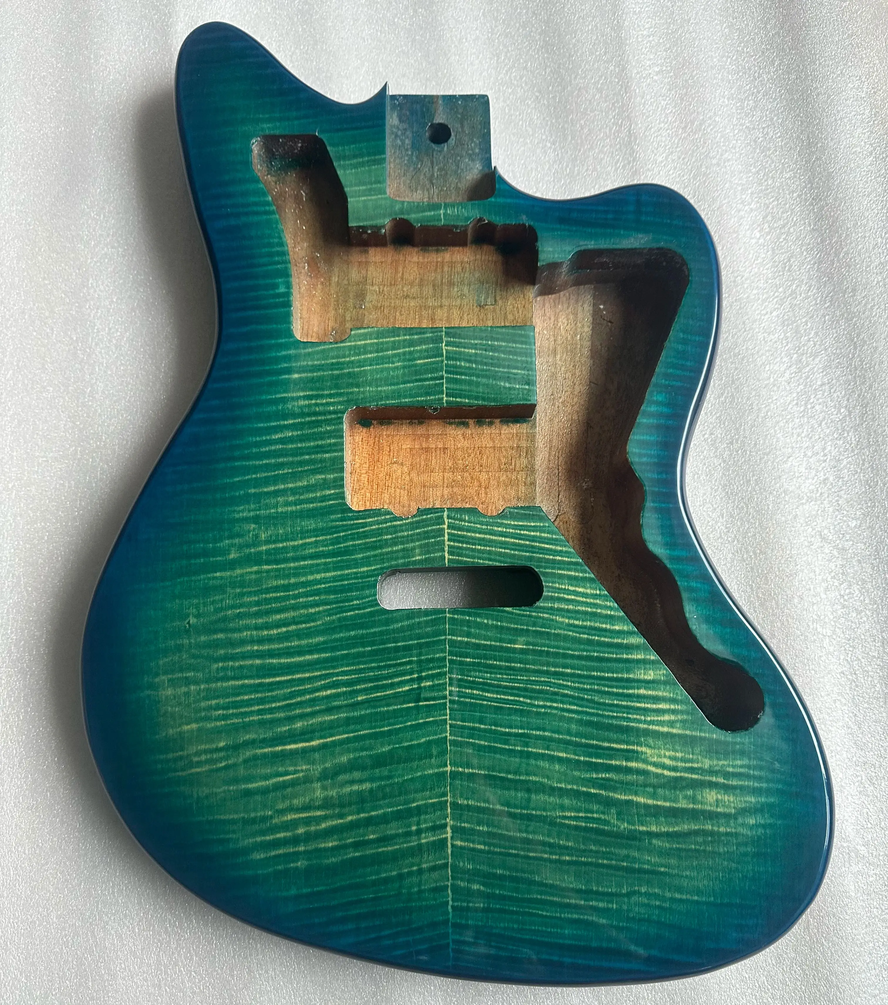Cuerpo de guitarra JM de puesta de sol azul raro, chapa de arce flameado con acabado brillante de madera de caoba, pieza DIY Luthier, alta calidad