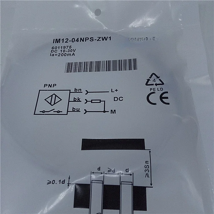 

Бесконтактный переключатель IM12-04NPS-ZW1, гарантия на два года