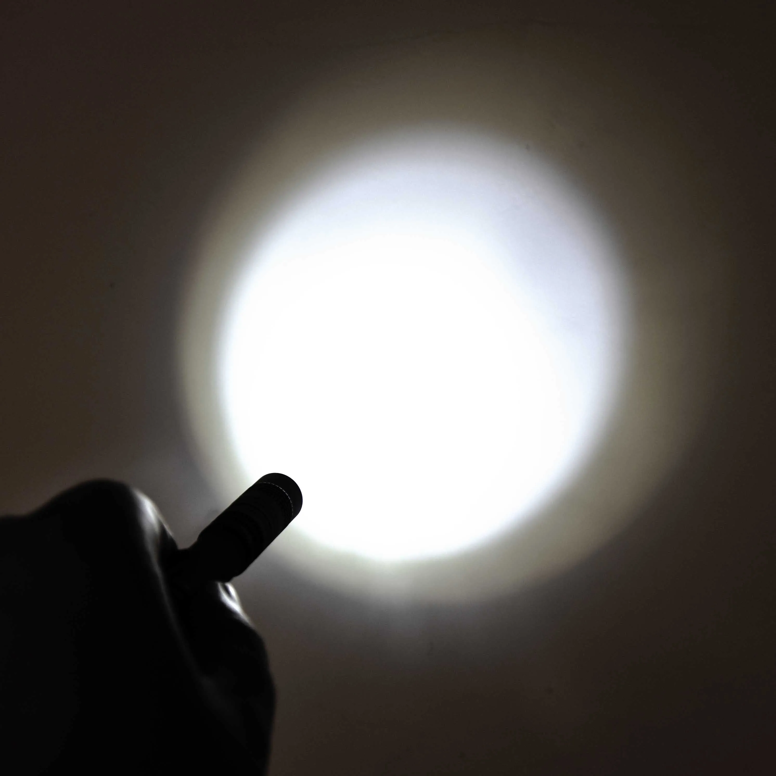 1~10PCS Portable Pen Light Keychain Mini Flashlight Pocket LED Pen Clip LED Flashlight Hand Light Use AAA Battery