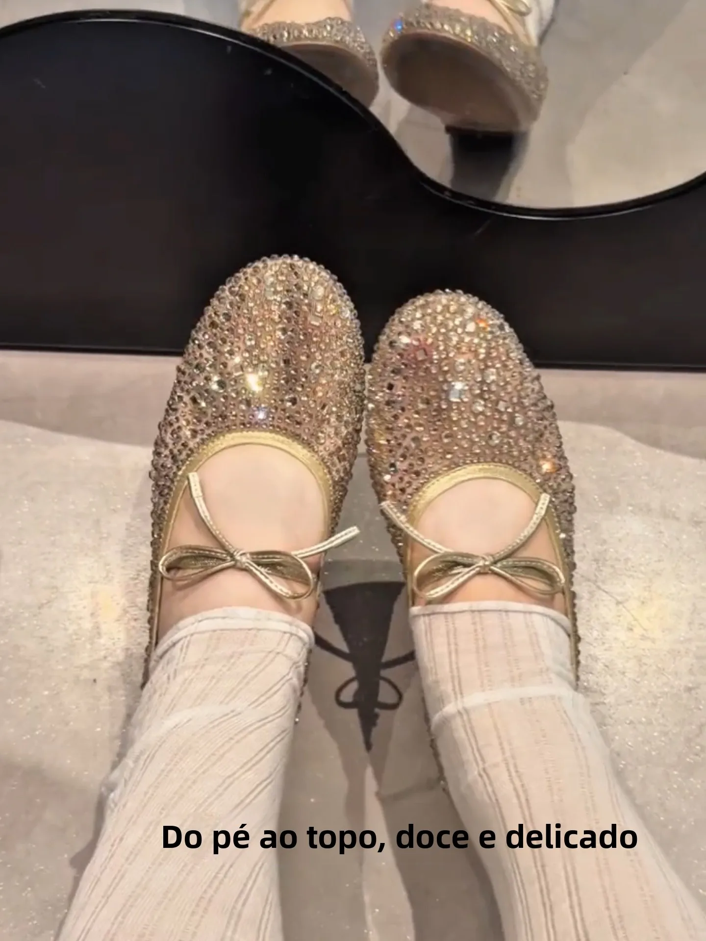 chaussures-plates-mary-jane-dorees-et-elegantes-en-maille-respirante-ornee-de-diamants-pour-femmes-nouvelle-collection-ete-2026-ballerines-decontractees-et-tendance