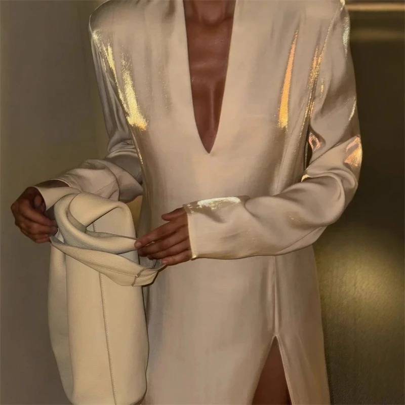 2025 الربيع/الصيف المرأة الجديدة الخامس الرقبة سبليت تنورة طويلة موضة كم طويل فستان كاجوال ملابس نسائية أوروبية وأمريكية