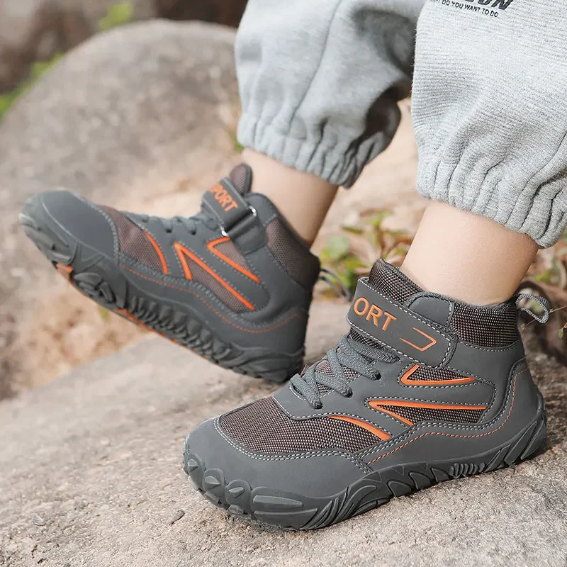 Children Casual Sneaker Anti-slip Anti-wear Kids Hiking Shoes Trendy All-match Boys and Girls School Shoes Kids Outdoor Sneaker