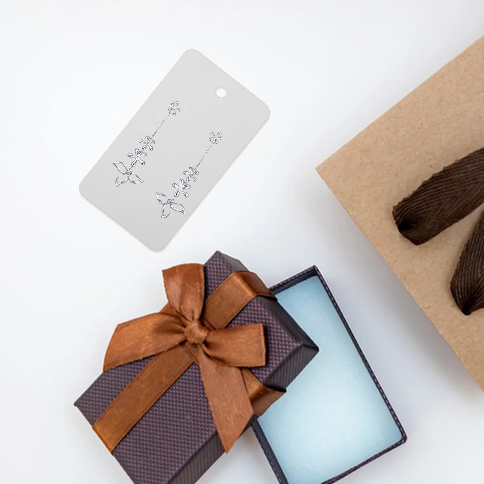 

100pcs Earrings Necklace Display Card White Accessories Cardboard Holder Organizer for Studs Tags Jewelry Exhibitions Packaging