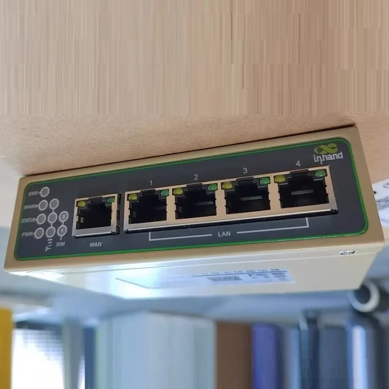 IR615-S-L7InHand4G WLAN-Router in Industriequalität