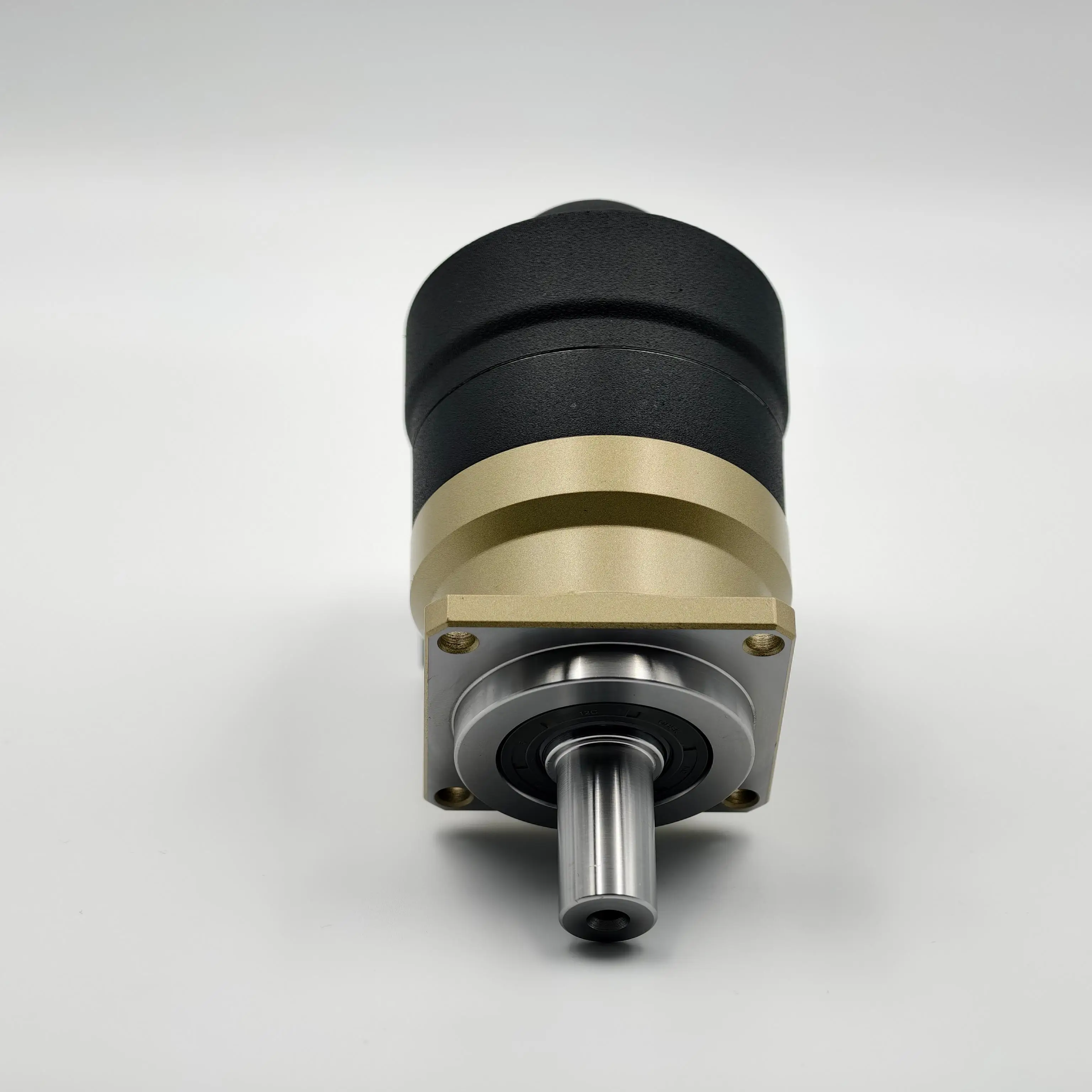 High torque planetary reducer, IP65 protection class, output torque 300Nm, 4000-10000 HP, suitable for mining equipment