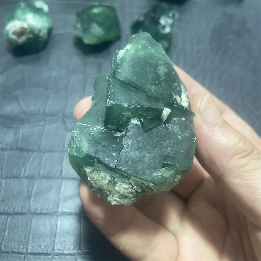 100% Natural Green Fluorite Octahedral Mineral Specimen Healing Crystal Cluster Stone Rare Earth Element Collectible Gemstone