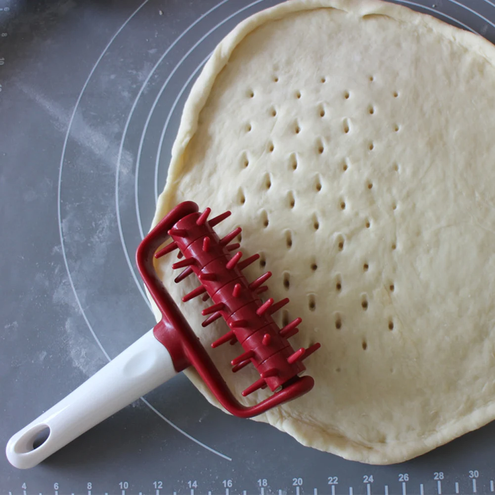 

Pizza Dough Docker Plastic Dough Docker Pizza Needle Roller Pizza Puncher for Pizza Crust or Pastry Dough