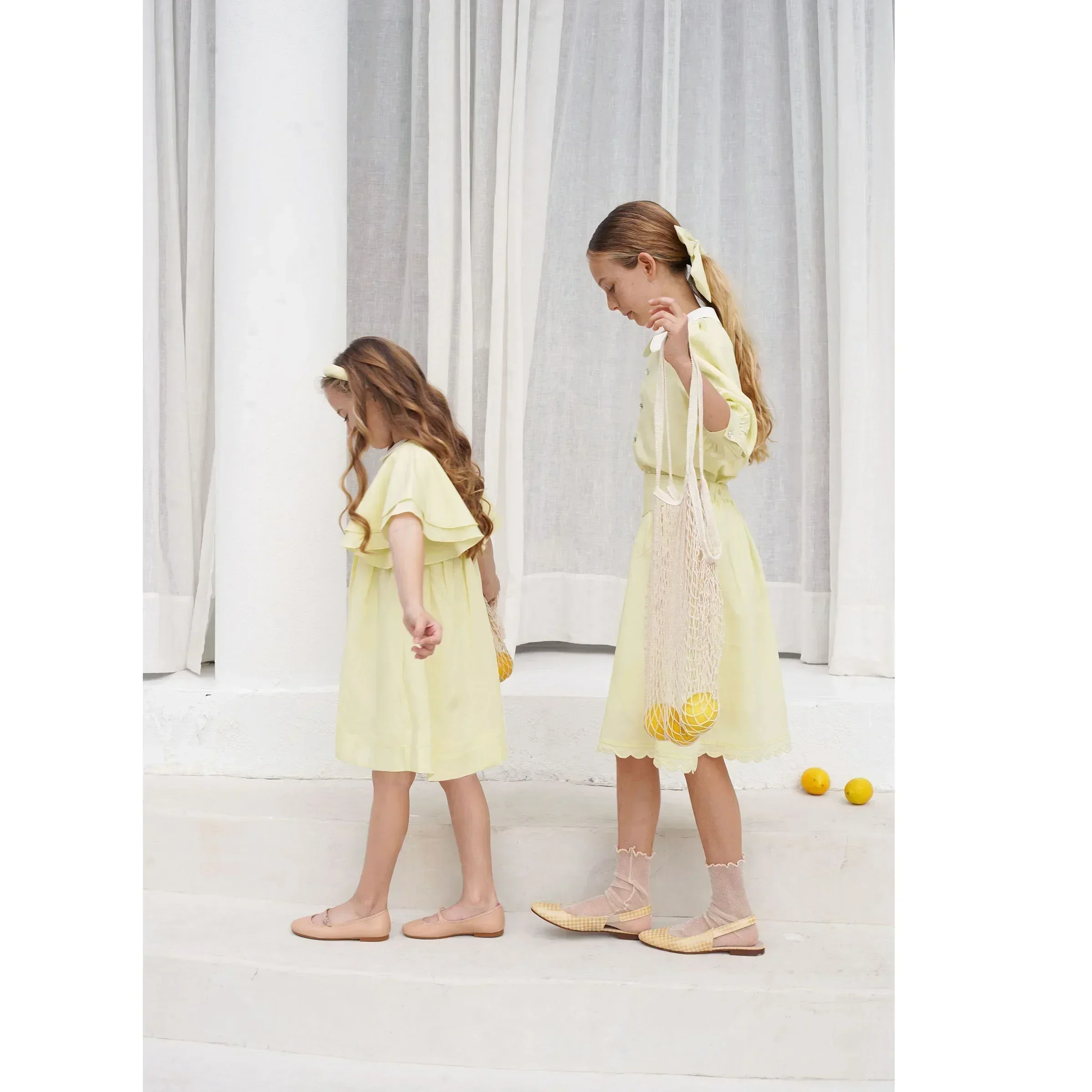 AP Buttercup Collection 2025SS Mädchenkleid, elegantes 2-teiliges Set für Kinder, süßer Baby-Strampler, gestricktes Polo, Jungen-Blazer-Shorts