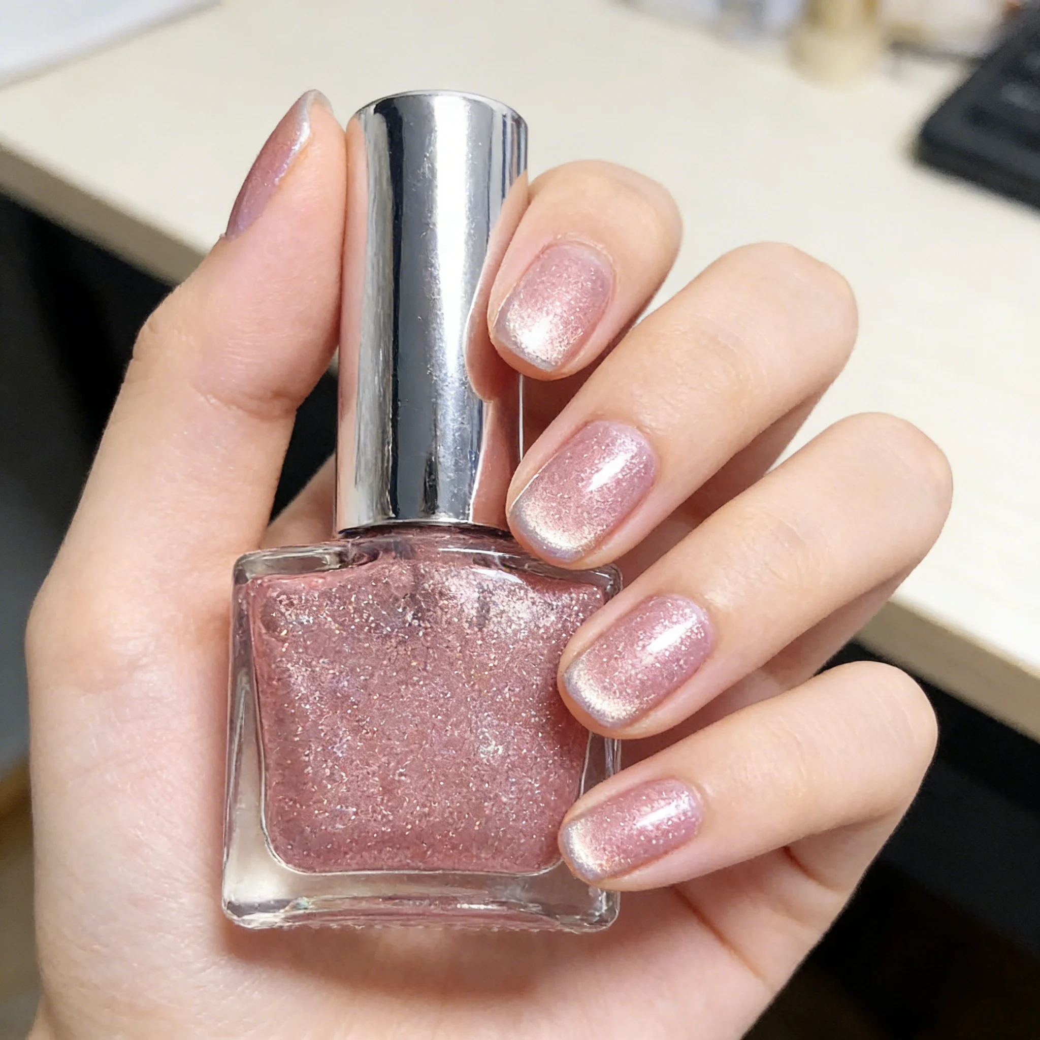 WA533 Blush 12ml No-bake Cat's Eye Water-based Nail Polish, Odorless, With Magnet, It Dries Quickly, No Need UV Lamp, Easy Tear