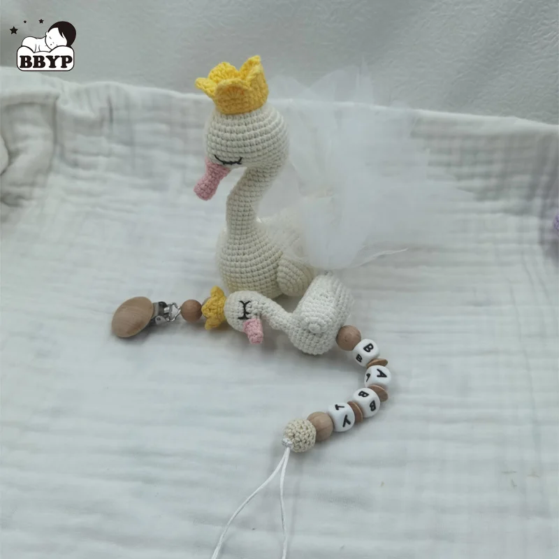 Ręcznie robione na szydełku klips do smoczka dla niemowląt Cartoon zwierząt łabędź dzianiny koraliki łańcuszek do smoczka noworodka uchwyt na smoczek klipsy na sutki lalki