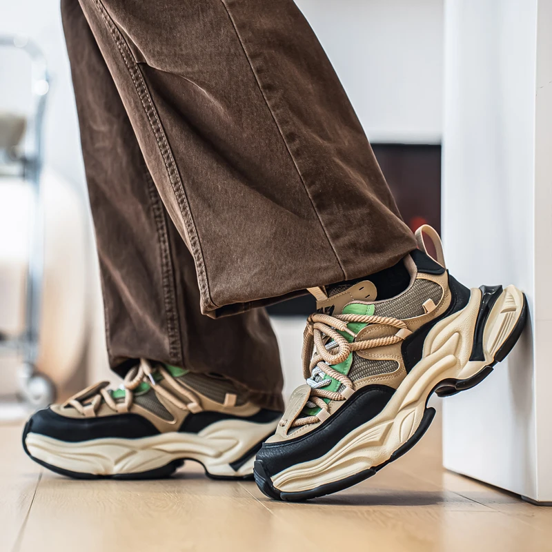 

New Youth Fashion Trend Casual Sneakers Men's Versatile Thick soled Height Increasing Sports Running Shoes Zapatos para hombres