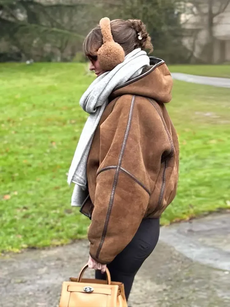 Casacos bomber femininos com capuz guarnição de couro retalhos jaqueta outono 2025 feminino manga longa solto casaco chique senhora outerwears