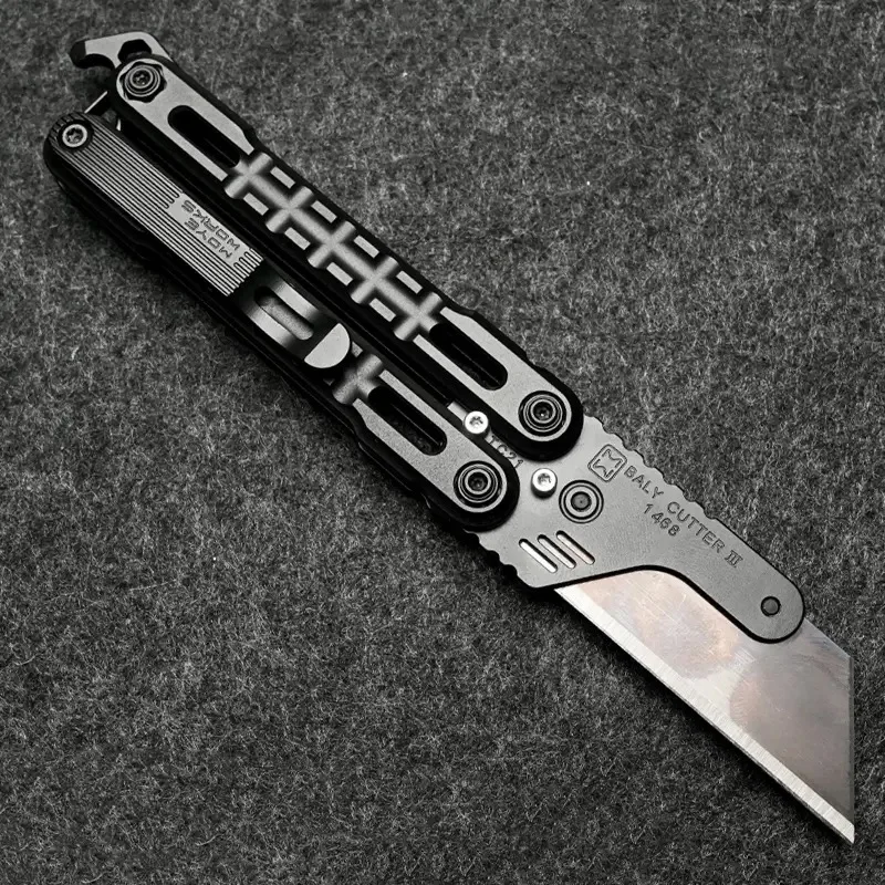 

MOYEWORKS EDC Titanium Alloy Utility Knife Multifunctional Outdoor Anti-Portable Tool Folding Survival Pocket