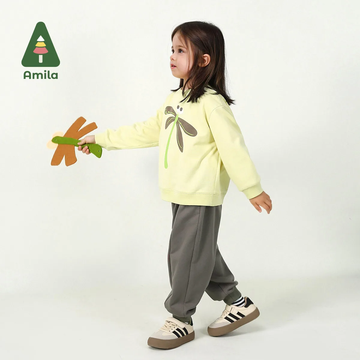 Amila Baby Set 2026 Spring New Solid Color Dragonfly Cartoon Pattern Solid Loose Sweatshirt Leggings Children\'s Two-Piece Set