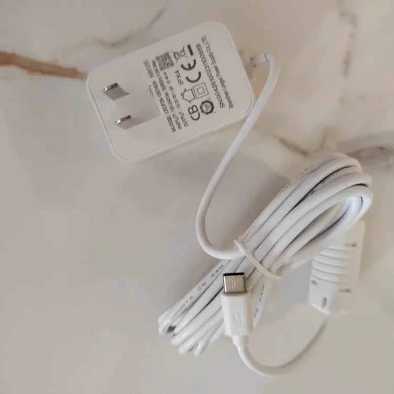 

Syringe pump Infusion pump Nutrition pump Charger Power cord Power adapter