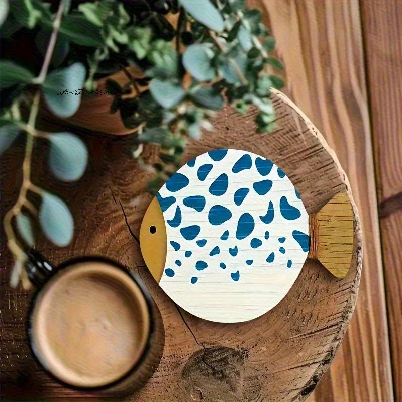 4Pcs/Set Whimsical Fish-Shaped Wooden Coasters Heat-Resistant Home Decor for Coffee & Tea Lovers Unique Tabletop Accessories