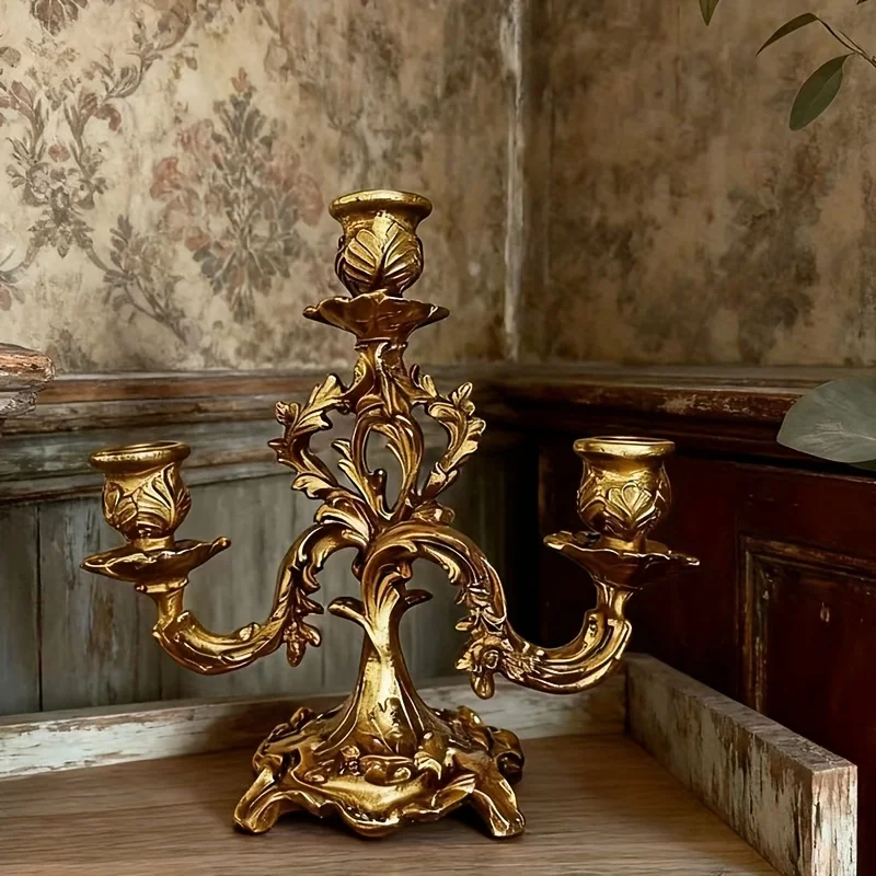 French Carved 3-Arm Gold Resin Candelabra Vintage Baroque Style Candle Holder for Wedding Dining Table Ornament Home Decorations