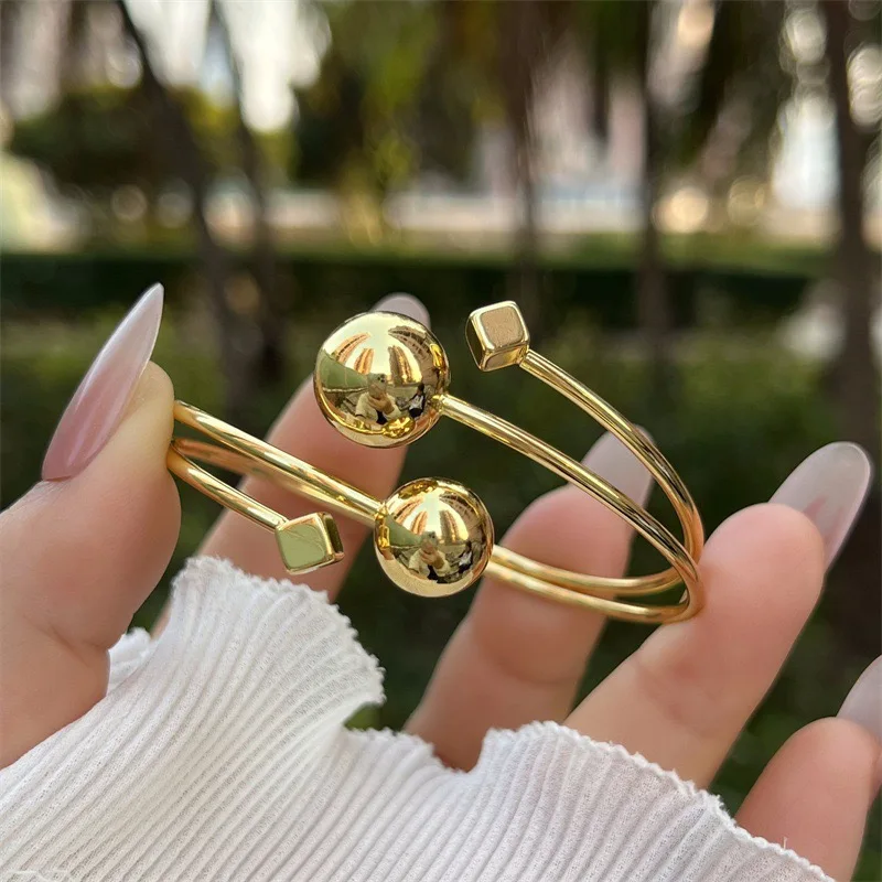 4PCS, Fashion Woman Round Ball Bracelet Layer Gold Color Geometric Open Bracelet Bangles  Bridal Jewelry
