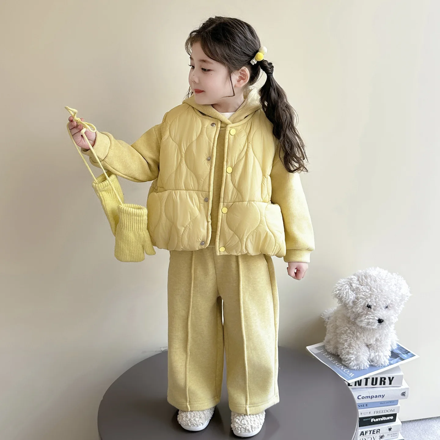 

Boys and Girls Winter Solid Color Vest Fleece-Lined Set 2025 New Fashionable Casual Three-Piece Children's Clothing