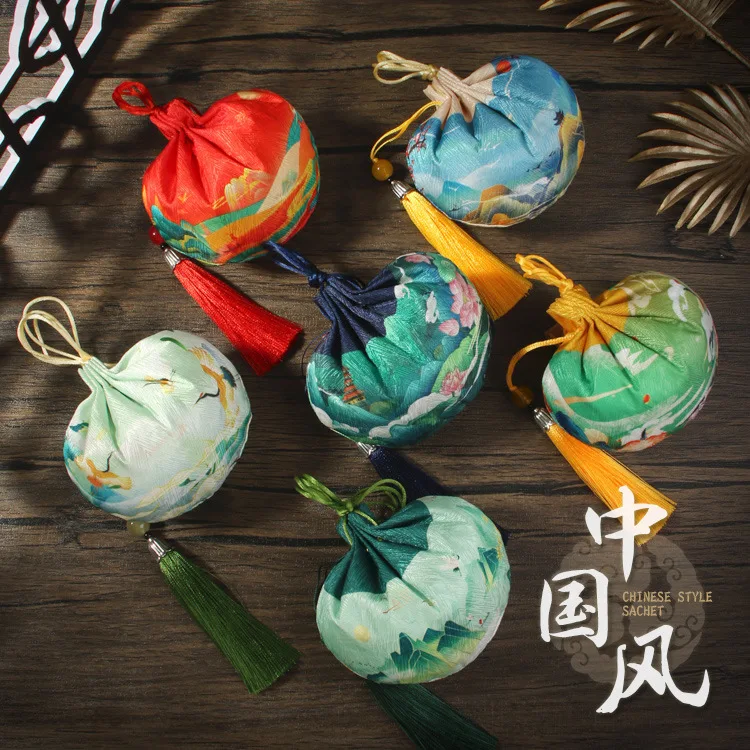 Vintage Chinese Palace Printed Empty Sachet Bag Tassel Hanfu Pendant Pouch For Mugwort Lavender Storage Multiple Colors 9x8cm
