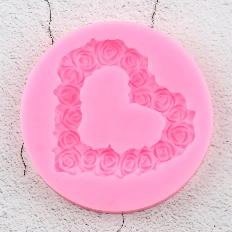 Heart Shaped Roses Wreath Silicone Mold DIY Wedding Cupcake Topper Fondant Molds Cake Decorating Tools Chocolate Gumpaste Moulds