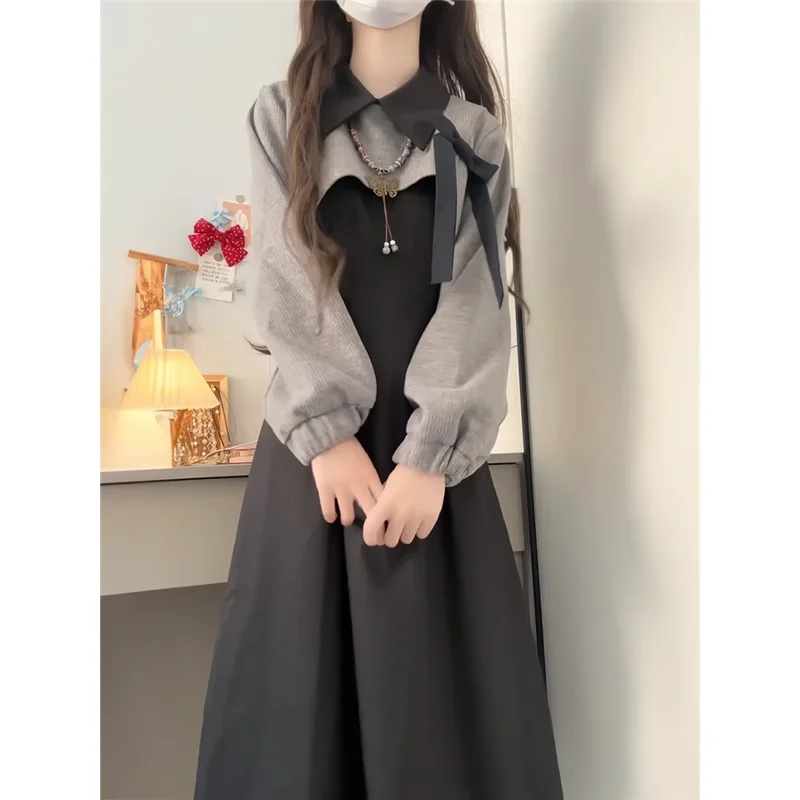 

2025 New Japanese Korean Age-Reducing Waist-Fitted Black Vest Dress Casual Women's Student Black Grey Knitted Top Two-Piece Suit
