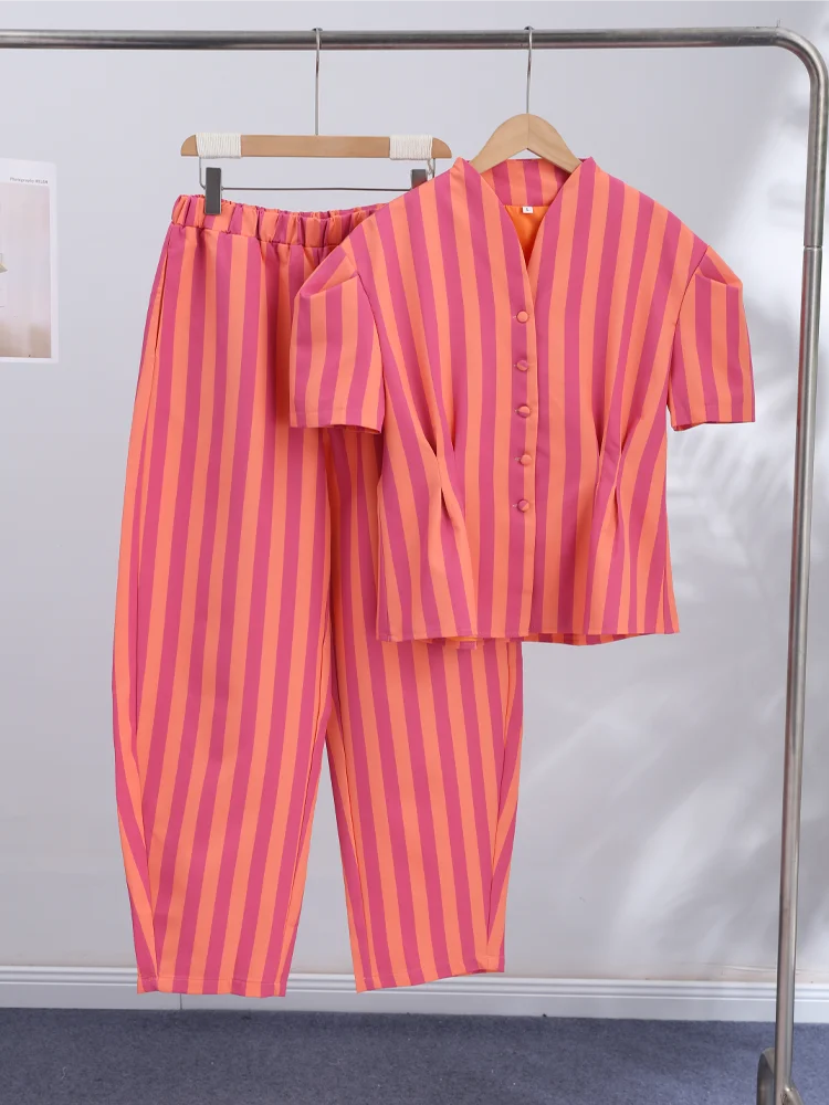 Gestreifte Kurzarm-Oberteil-Hosen-Kombination für Damen, Street-Style Einreihiges Tailliertes Oberteil mit Hochgeschnittener Hose, Modische Damen-Outfits – Detail 3