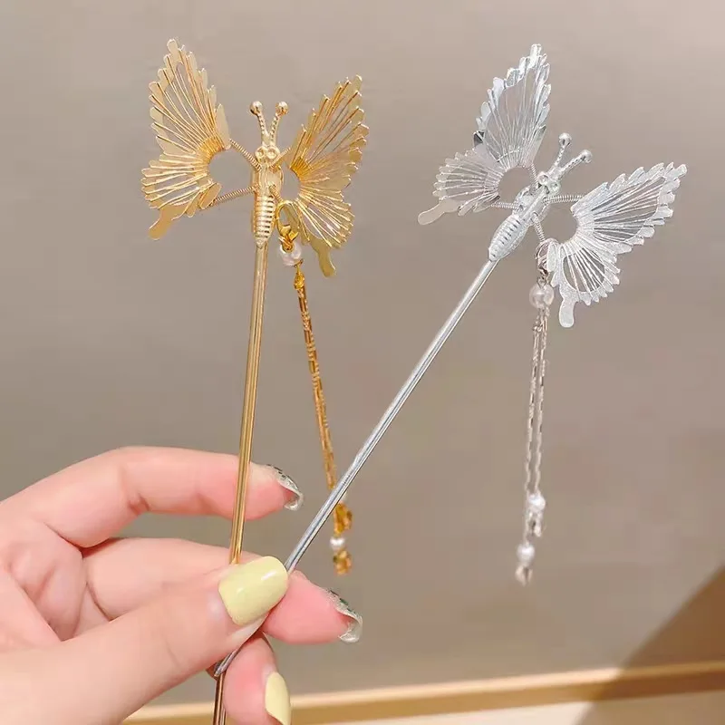 2023 New Moving Butterfly Wings Hair Sticks Pearl Tassel Ancient Wind Hairpin Hairpin Ponytail Braid Jewelry Accessories