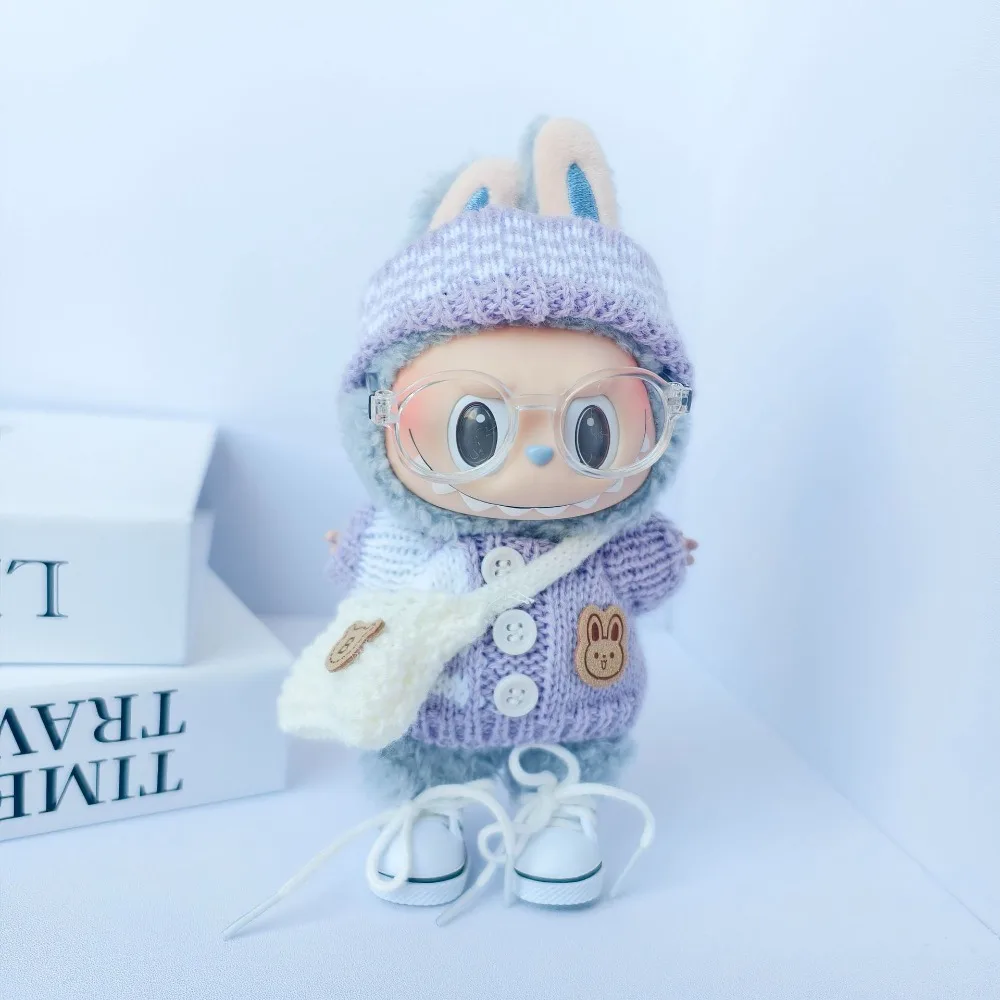 Voor 15-17 cm Labubu Kleding outfit Labubu Zitten Feest Beer Label Sjaal Hoed Poppen Accessoires Leuke Decoratie