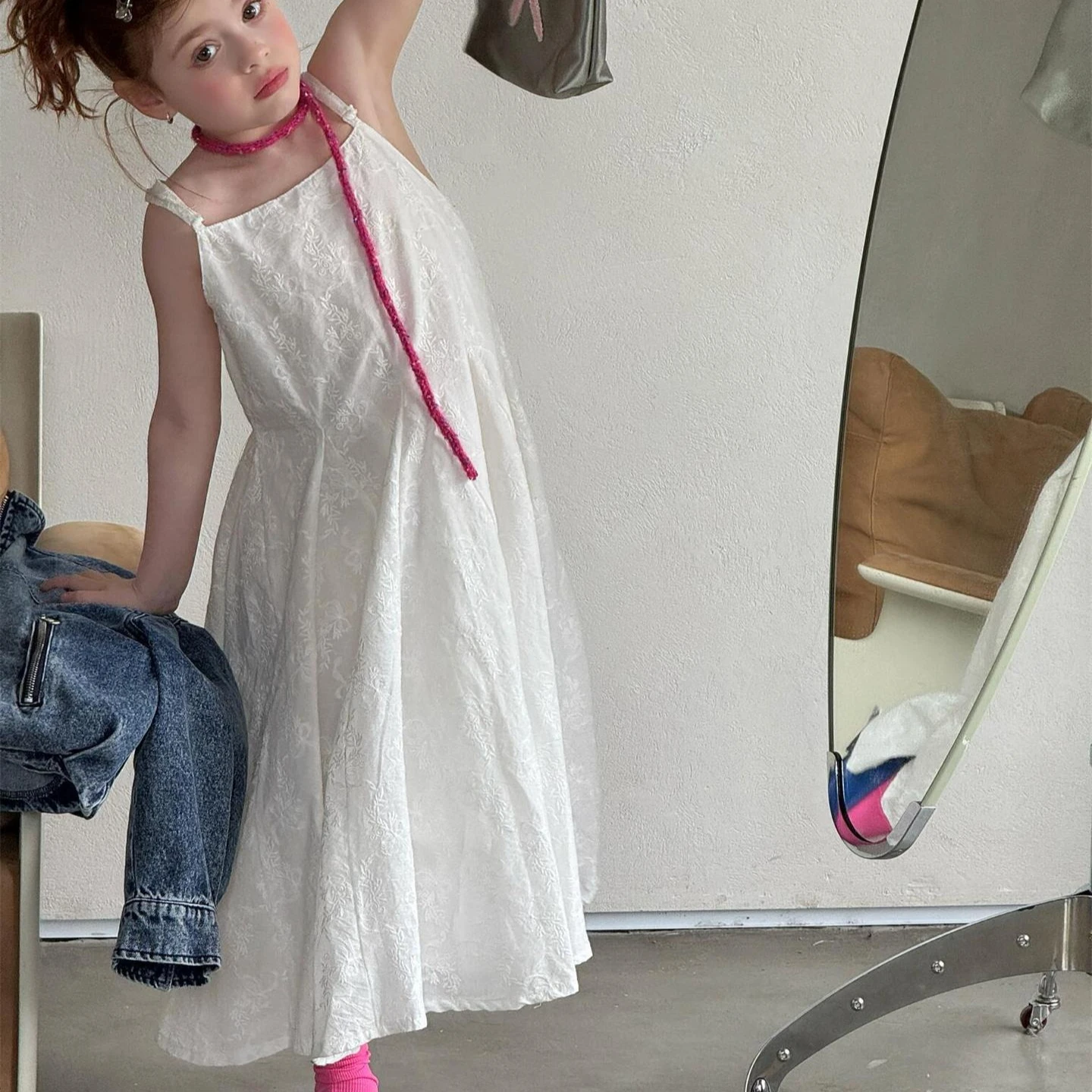 

Girls Dress 2026 Spring Summer New Childrens Clothing Korean Style Girl Baby Embroidery Jacquard Temperament Suspender Skirt