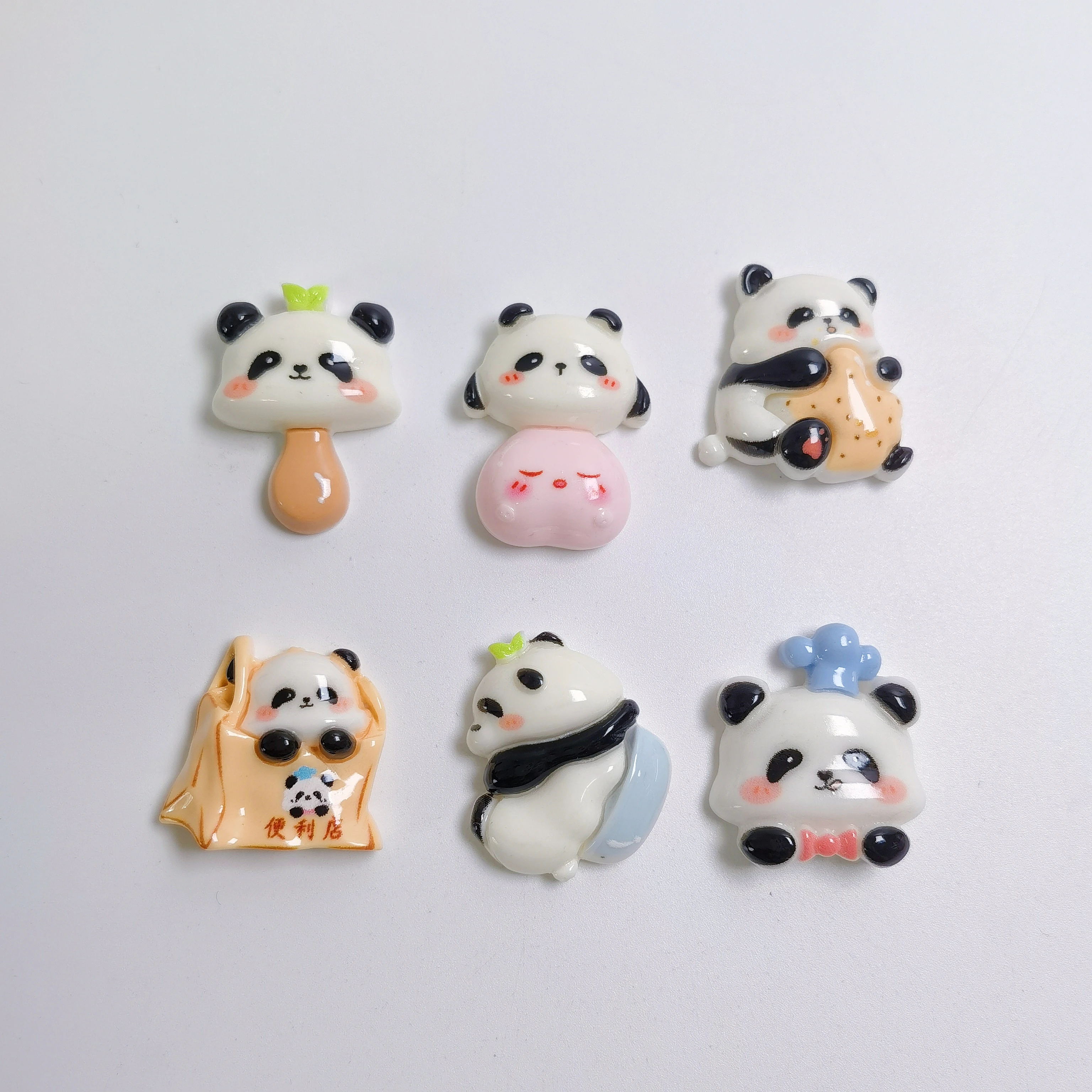 Cartoon Panda Figure Resin Cabochon Flatback for DIY Decoration Accessories Wholesale Ornament Bulk Supplier