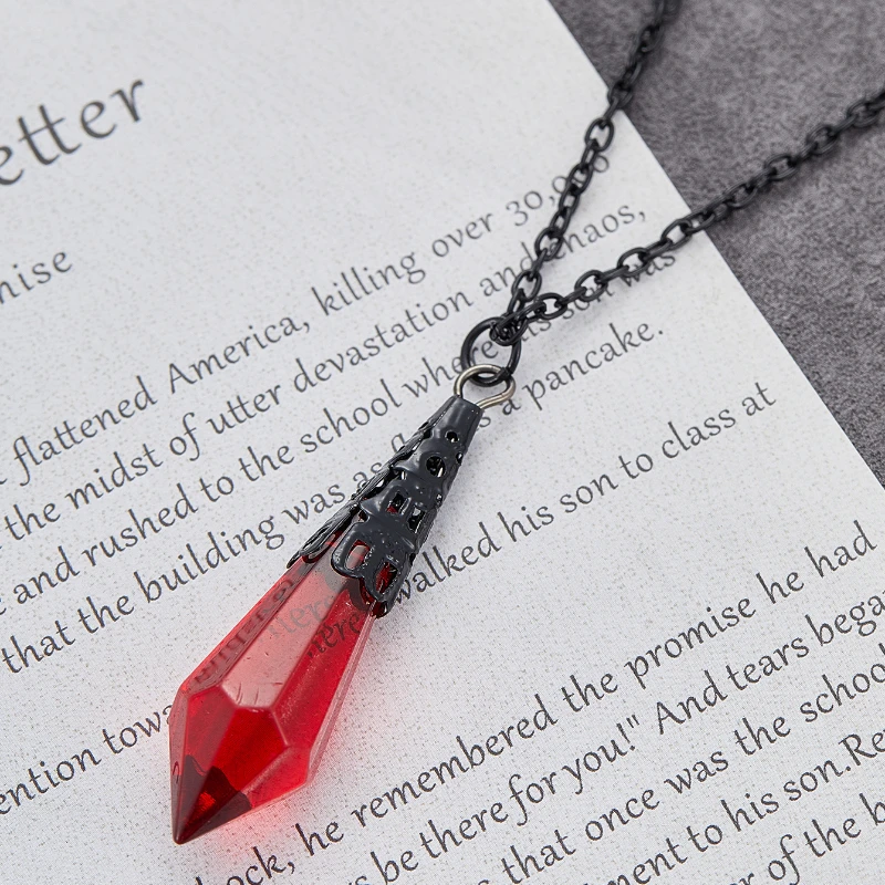 1pc Gothic Red Crystal Pendant Necklace for Women Men Vintage Dark Style Blood Drop Necklace Punk Witch Couple Jewelry Gift