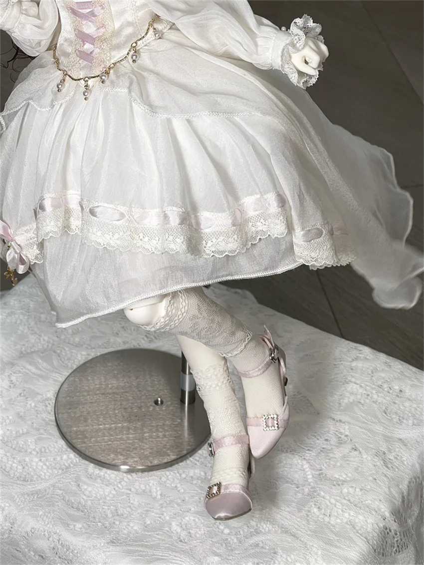 In Stock BJD/SD Shoes 1/3 1/4 High Heels Girls Silk Pointy One-button High Heels Multi-colored BJD Doll Accessories