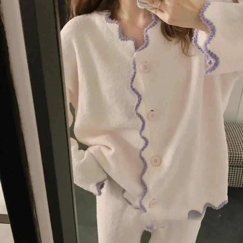 ملابس نسائية بيجامات شتوية سميكة تحافظ على الدفء منتج جديد في المنزل في الهواء الطلق بدلة نوم مريحة للتهوية