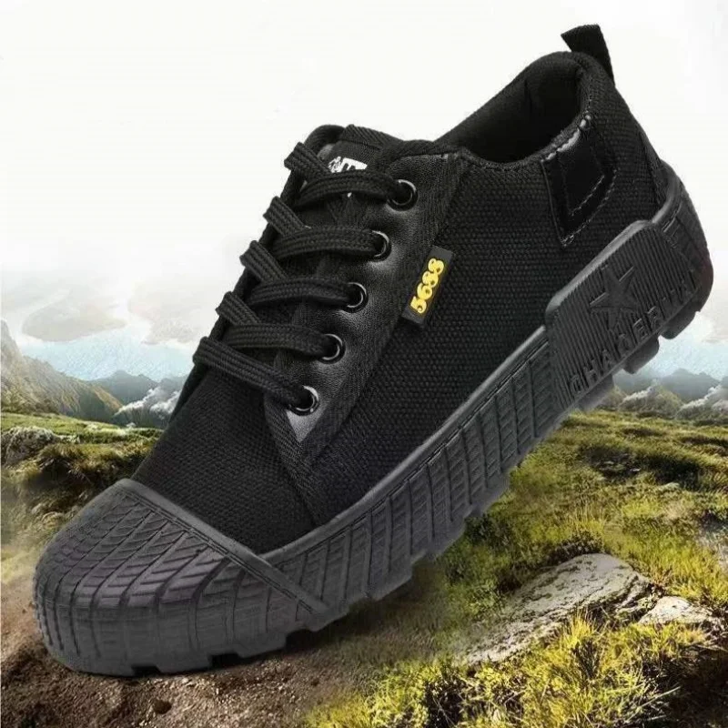 Anti slip, wear-resistant, odor proof, breathable canvas shoes for labor protection, large-sized flat bottomed men's shoes