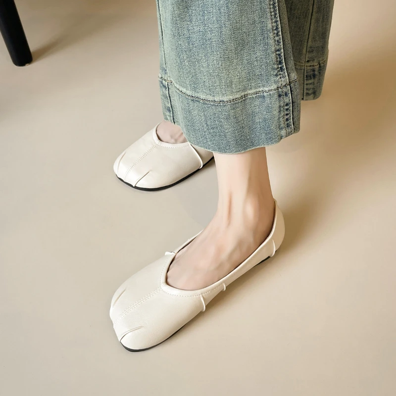 Women Pleated Flat Single Shoes Shallow Mouth All Match Slip On Grandma Shoes Ultra Soft Comfort Bean Flats Lightweight Daily